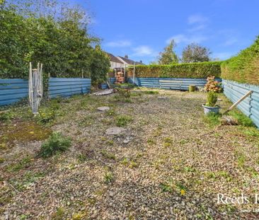 29 Rathmullan Drive, Newtownards, BT23 4QE - Photo 2