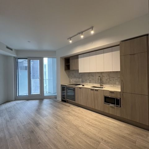 For Lease - 2020 Bathurst Street Unit# 707, Toronto, Ontario - Photo 1