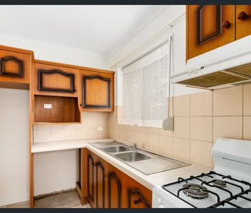 TIDY 2 BEDROOM UNIT IN MARDEN - Photo 3