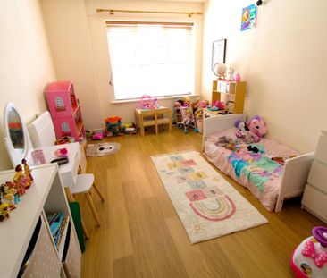 2 bedroom ground floor flat to rent - Photo 4