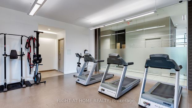 Madison Lofts - Photo 1