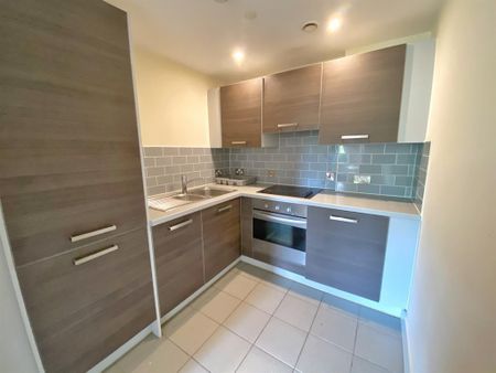 1 bedroom flat to rent - Photo 4