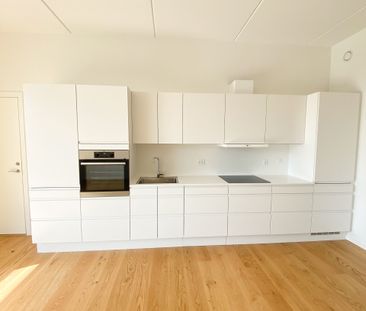 3-værelses lejlighed i nybygget ejendom, med fantastisk altan! - Photo 4