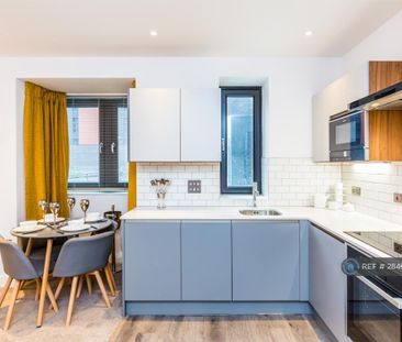 1 bedroom flat to rent - Photo 6