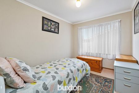 Perfectly Positioned Home In Grovedale - Photo 3