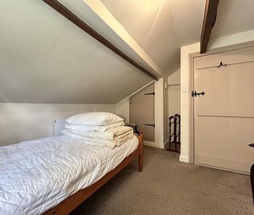 4 bedroom detached house to rent - Photo 5