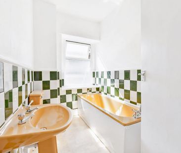 2 bedroom flat to rent - Photo 6