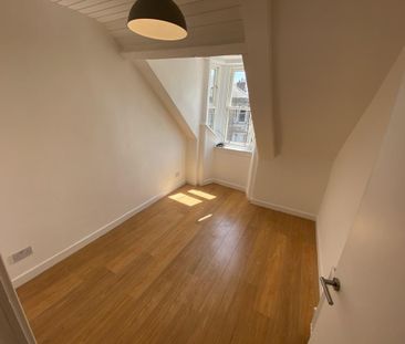 3 bedroom flat to rent - Photo 4