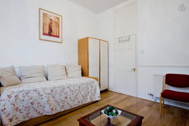 2 Bed Flat, Islington, N7 - Photo 1