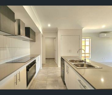 21 Marie Court, Crestmead, Qld 4132 - Photo 6