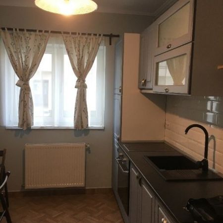 1 camera zona Favorit - Fotografie 3