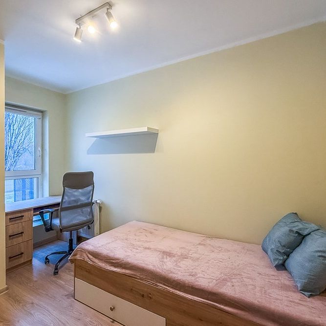 Mieszkanie 2 pokoje na wynajem, z balkonem - Photo 1