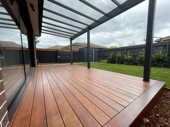 20B Greville Street, Huntingdale VIC 3166 - Townhouse For Rent | Domain - Photo 1