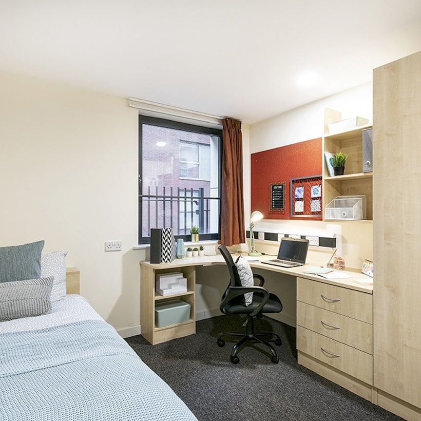 Room in a Shared Flat, Student Roost, S3 - Photo 2