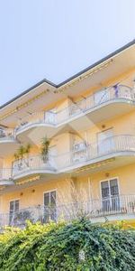 5 locali in affitto - Photo 3