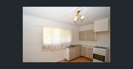 Cosy Three Bedroom in Pinjarra - Photo 3