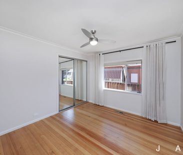 Perfectly Proportioned Family Comfort - Photo 6