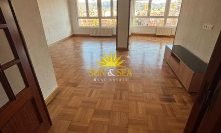 4 BEDROOM APARTMENT - MURCIA - Photo 2