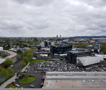 2 bedroom with Amazing Views - Photo 1