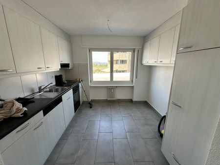 "frisch renovierte 3-Zimmerwohnung mit sonnigen Balkon" - Photo 2
