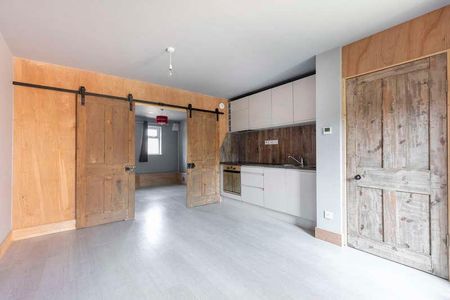 Tewkesbury Road, Cheltenham, GL51 - Photo 2