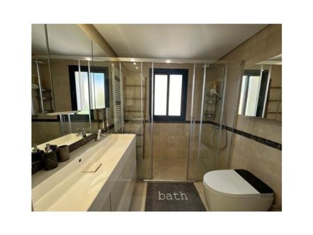 2 room luxury House for rent in Marbella, Andalusia - Photo 4