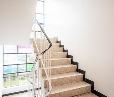 Gemütliche 2 Zimmerwohnung mit Balkon, Einbauküche und Stellplatz i... - Photo 1