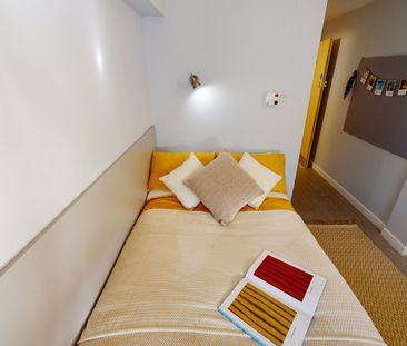 Gold En Suite - Photo 2