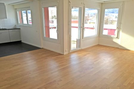 Modern and bright apartment in Regensdorf - Photo 4