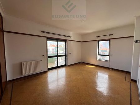 Apartamento T3 em Lisboa - Photo 2