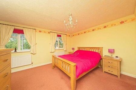 21, Peacock Close, Chichester - Photo 4