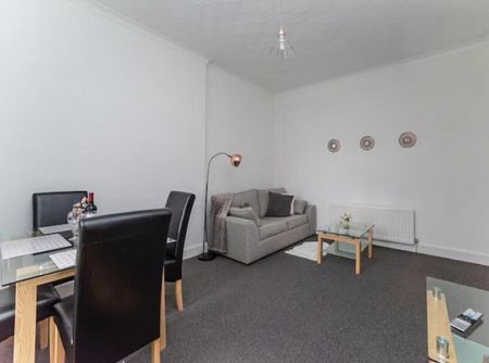 East Stewart Street - Photo 2