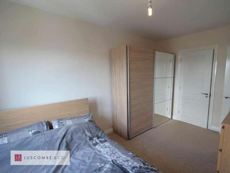 Loftus Square, Newport, NP19 - Photo 4