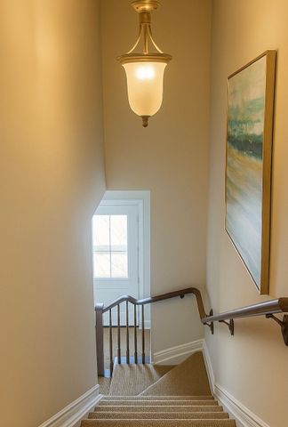 For Lease - 31 Sycamore Street, Welland, Ontario - Photo 2