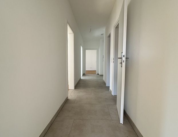 Renovierte, helle Wohnung in bester Lage! - Foto 1