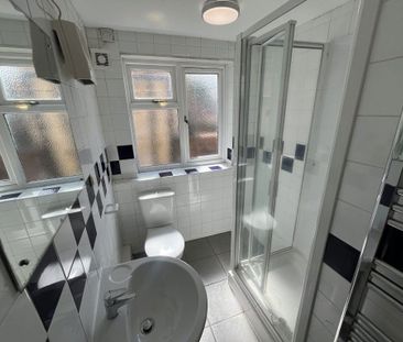 Cowley Road, Oxford, Oxford - Photo 2