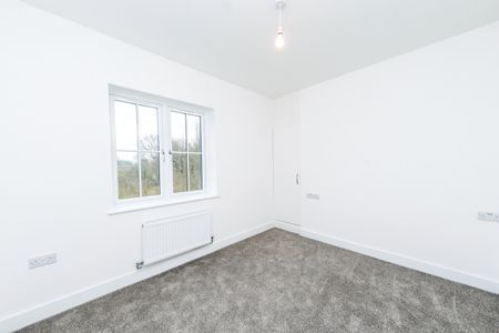 THE MOORINGS DRIVE THORNE DONCASTER - Photo 2