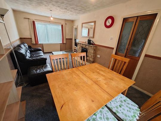 3 bedroom detached house to rent - Photo 1