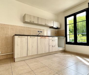 Location Appartement 2 pièces 48m² LOUVRES 95380 - Photo 2