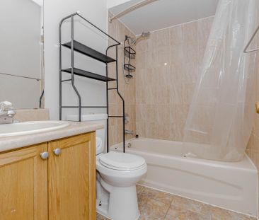 For Lease - 272 Vintage Gate, Brampton, Ontario - Photo 5