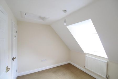 3 bedroom townhouse to rent - Photo 3