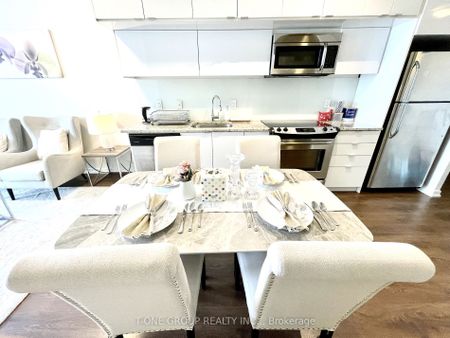 For Lease - 62 Forest Manor Road Unit# 1001, Toronto, Ontario - Photo 4