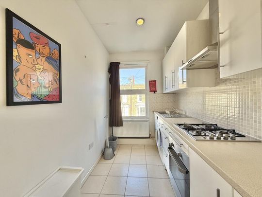2 bedroom flat to rent - Photo 1