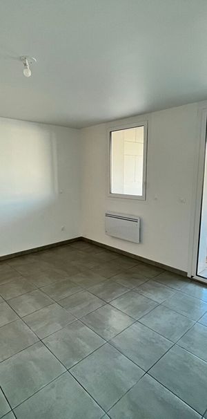 Location Appartement 1 pièce 29m² - Photo 1