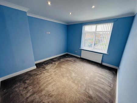 3 bedroom detached house to rent - Photo 4