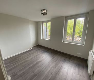 Location Appartement 3 pièces 64m² ROUEN 76000 - Photo 3
