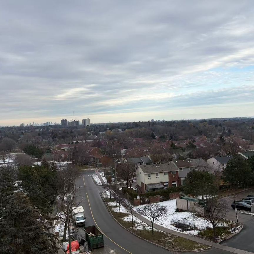 For Lease - 1 Fairview Road Unit# 606, Mississauga, Ontario - Photo 1