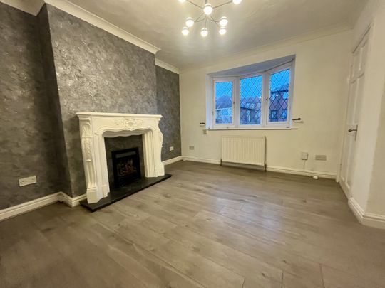 Park Avenue, Wakefield, Lofthouse - Photo 1