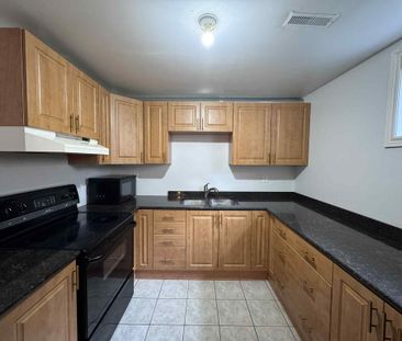 For Lease - 22 Mapleton Avenue Unit# Lower, Barrie, Ontario - Photo 1