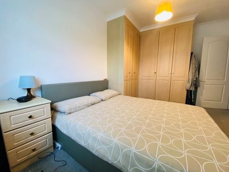 3 Bed Semi-Detached House, Spring Valley Croft, LS13 - Photo 5